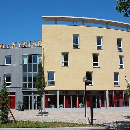 Kyriad Charleville Mezieres Bagian luar foto