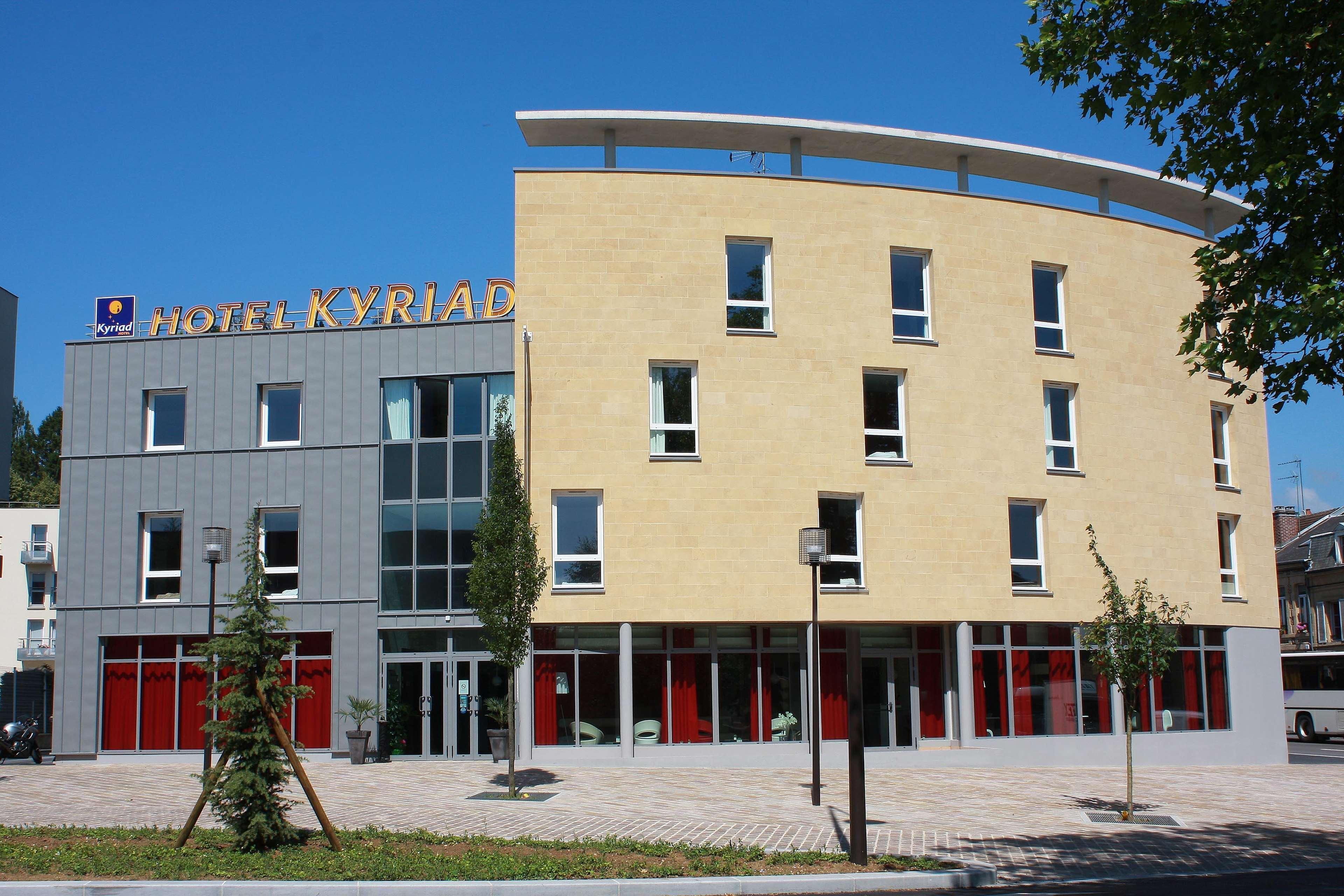 Kyriad Charleville Mezieres Bagian luar foto