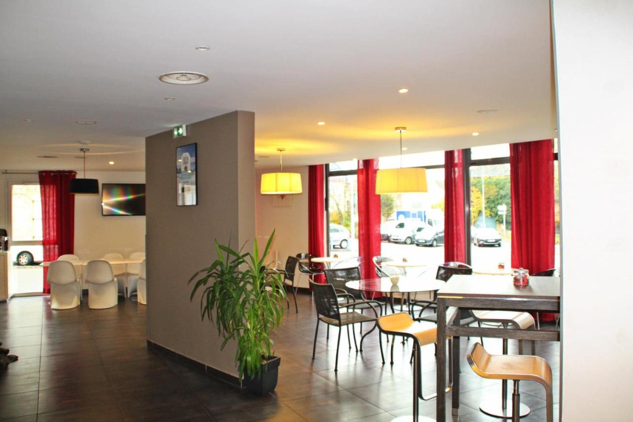 Kyriad Charleville Mezieres Bagian luar foto